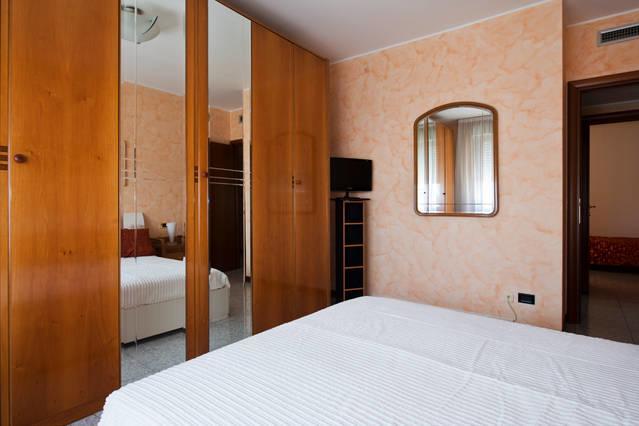 B&B Humana Rozzano Buitenkant foto